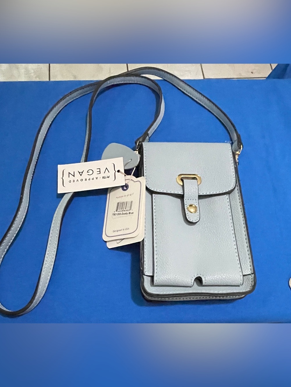 Crossbody Phone Bag in Light Blue by
